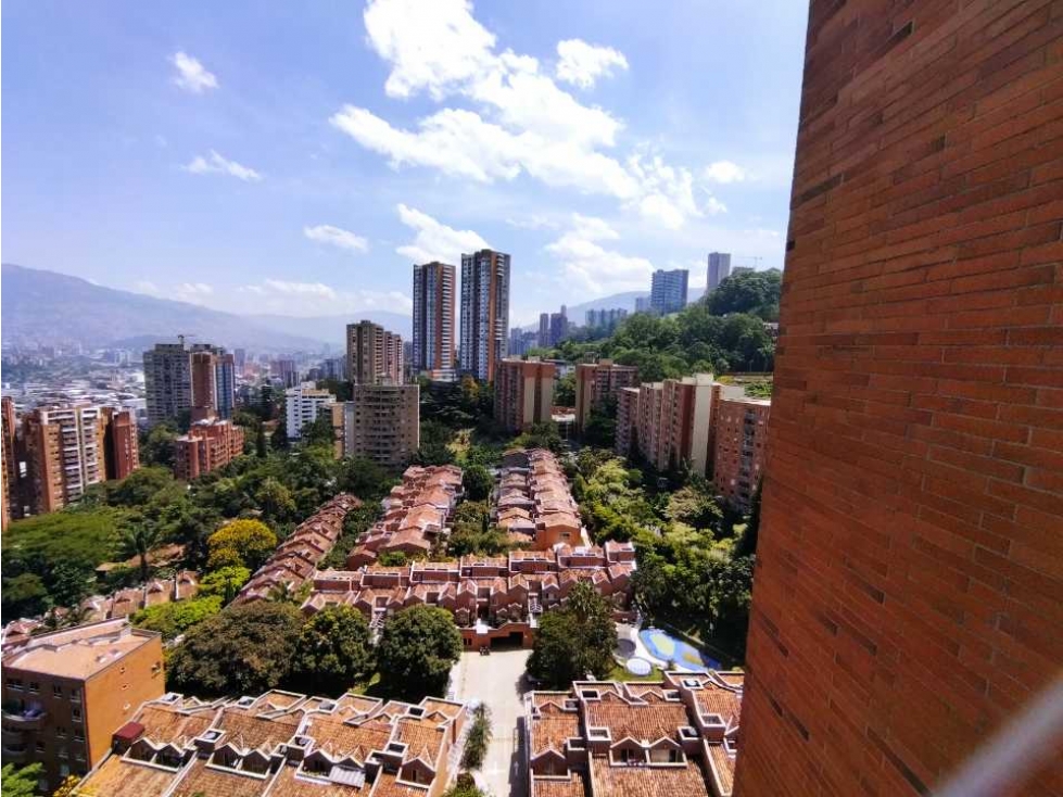 Apartamento en arriendo en Castropol, Medellín · foto 15 de 24