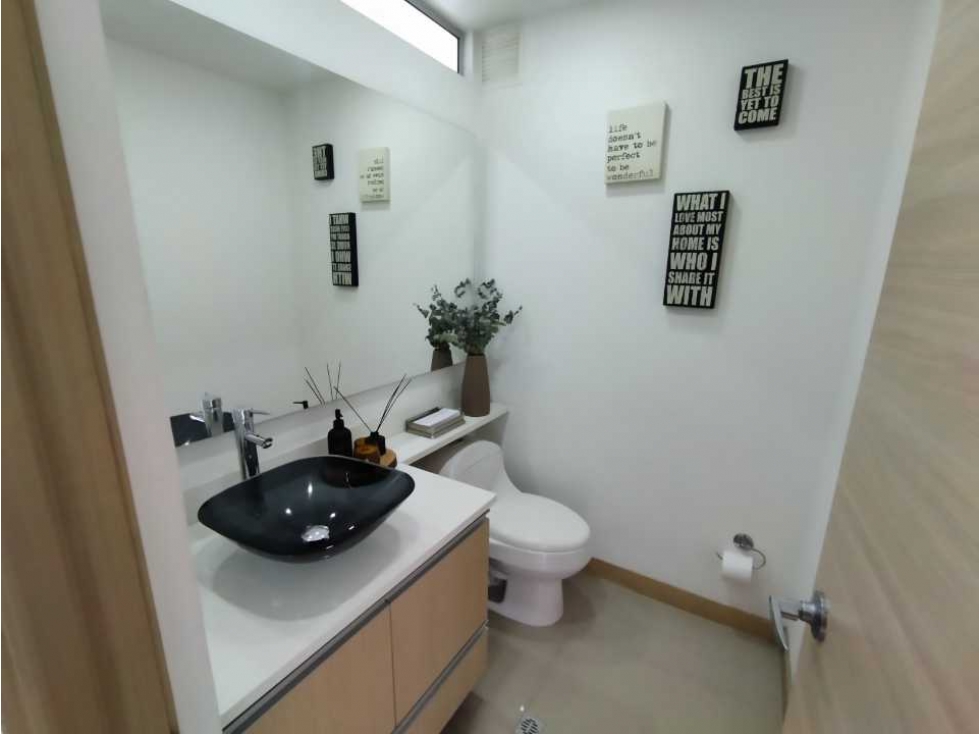 Apartamento en arriendo en Castropol, Medellín · foto 24 de 24