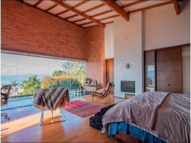 Casa de 3 alcobas en venta en Las Palmas, Medellín, 570 m² · foto 14 de 23