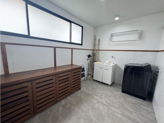 Casa de 4 alcobas en venta en Llano Grande, Rionegro, 432 m² · foto 19 de 24