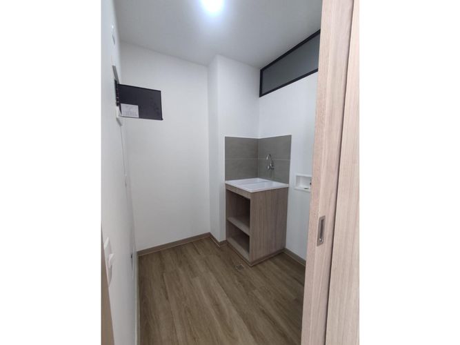 Apartamento de 2 alcobas en venta en Sajonia, Rionegro, 112 m² · foto 12 de 21