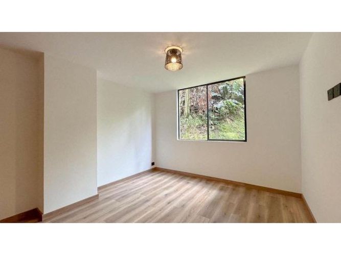 Apartamento en venta en El Poblado, Medellín · foto 9 de 14