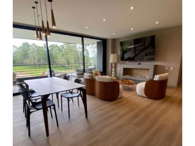 Apartamento de 3 alcobas en venta en Llano Grande, Rionegro, 167 m² · foto 9 de 24