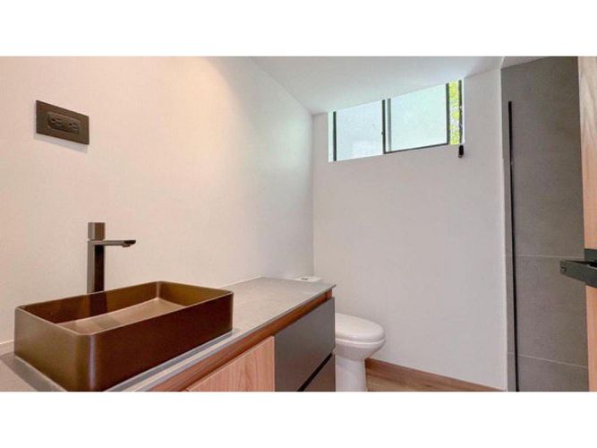 Apartamento en venta en El Poblado, Medellín · foto 10 de 14