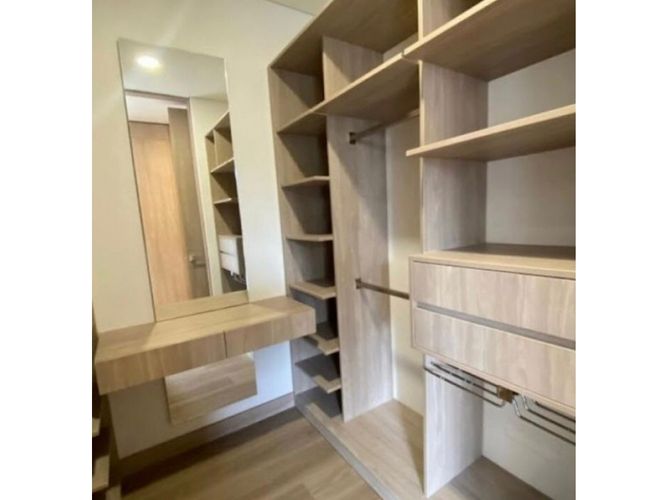 Apartamento de 3 alcobas en venta en Llano Grande, Rionegro, 167 m² · foto 10 de 24
