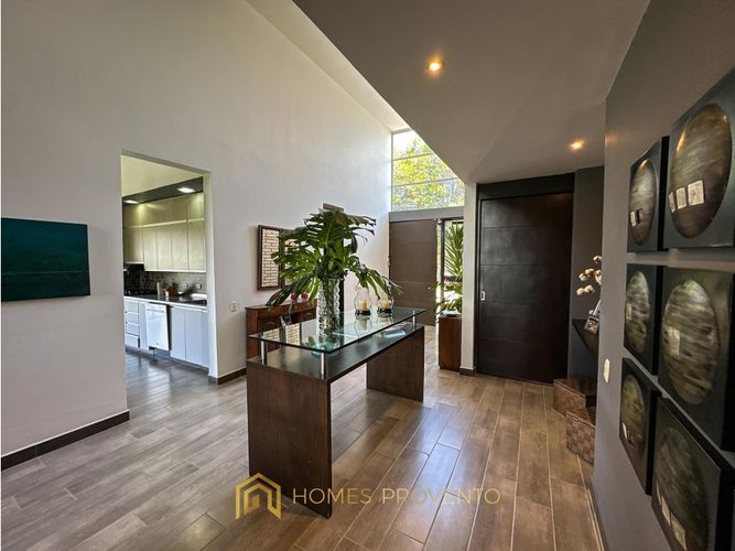 Casa de 4 alcobas en arriendo en El Capiro, Rionegro, 500 m² · foto 4 de 24