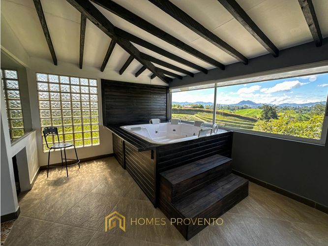 Casa de 4 alcobas en arriendo en El Capiro, Rionegro, 500 m² · foto 13 de 24