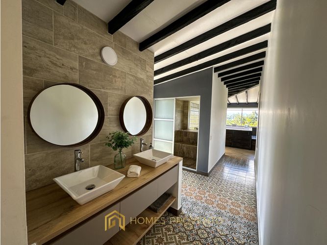 Casa de 4 alcobas en arriendo en El Capiro, Rionegro, 500 m² · foto 18 de 24