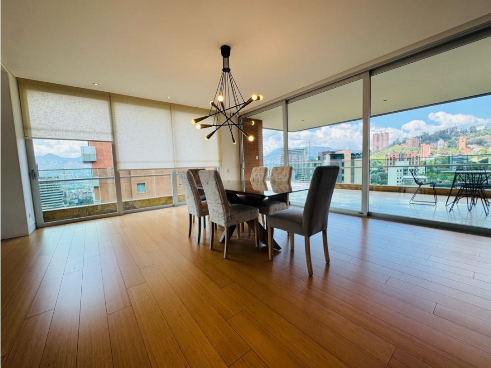 Apartamento en arriendo en El Poblado, Medellín · foto 5 de 24