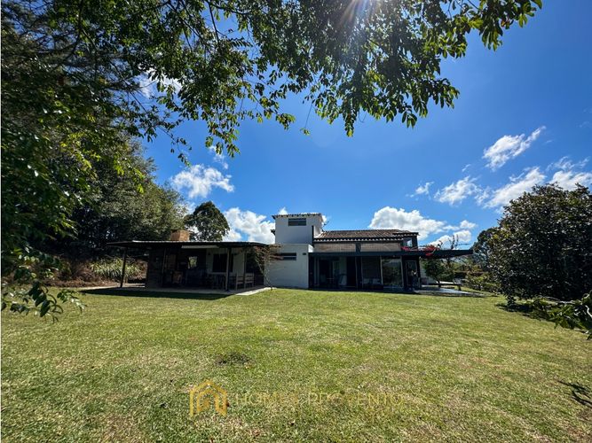 Casa de 4 alcobas en arriendo en El Capiro, Rionegro, 500 m² · foto 24 de 24