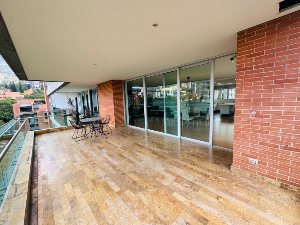 Apartamento en venta en El Poblado, Medellín · foto 13 de 24