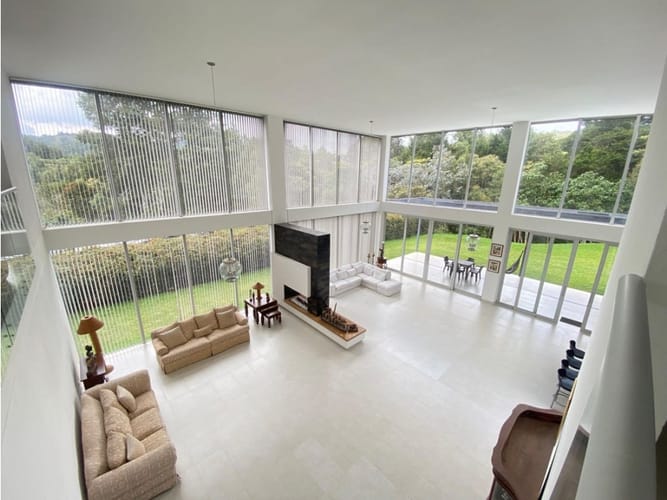 Casa de 5 alcobas en venta en Alto De Las Palmas, Envigado, 490 m² · foto 4 de 24