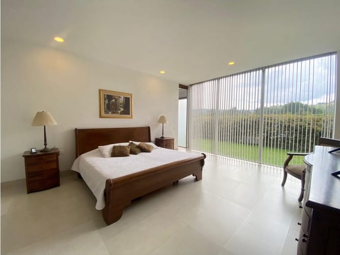 Casa de 5 alcobas en venta en Alto De Las Palmas, Envigado, 490 m² · foto 12 de 24