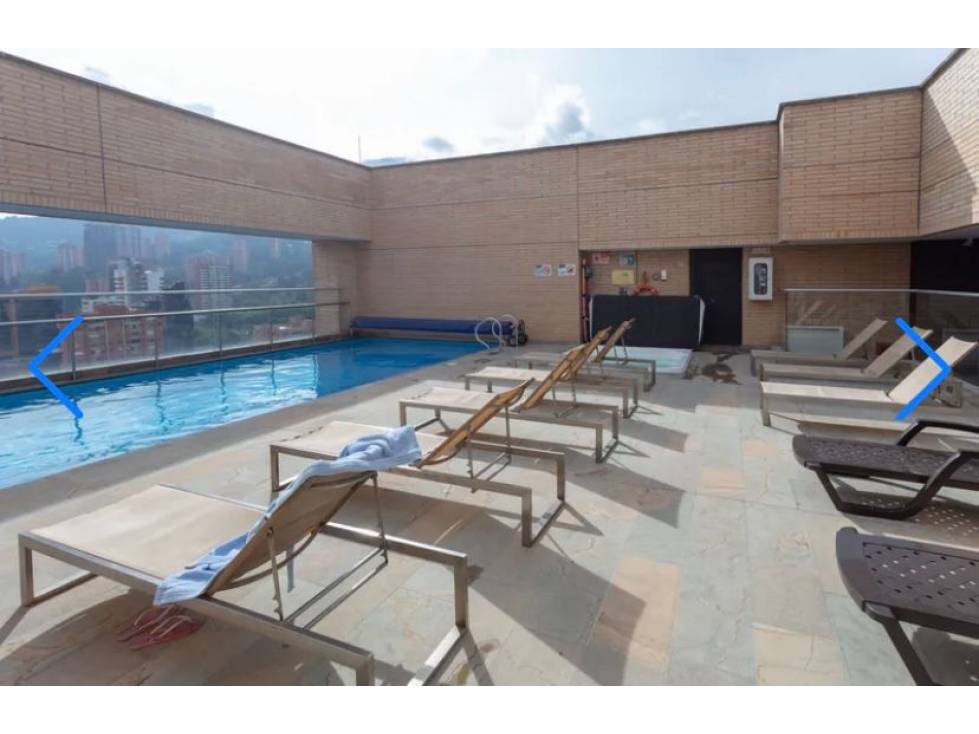 Apartamento en arriendo en El Poblado, Medellín · foto 3 de 19
