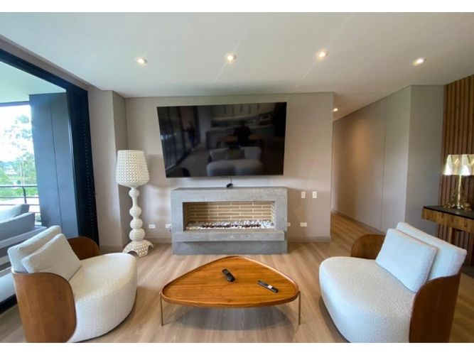 Apartamento de 3 alcobas en arriendo en Llano Grande, Rionegro, 166 m² · foto 6 de 24