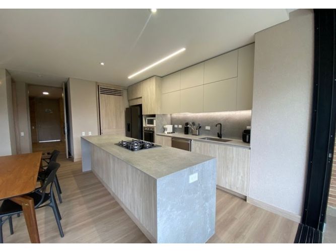 Apartamento de 3 alcobas en arriendo en Llano Grande, Rionegro, 166 m² · foto 9 de 24