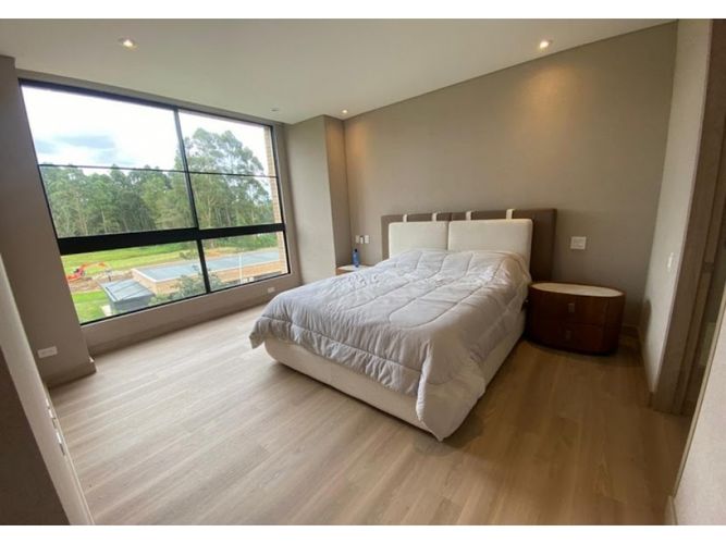 Apartamento de 3 alcobas en arriendo en Llano Grande, Rionegro, 166 m² · foto 14 de 24
