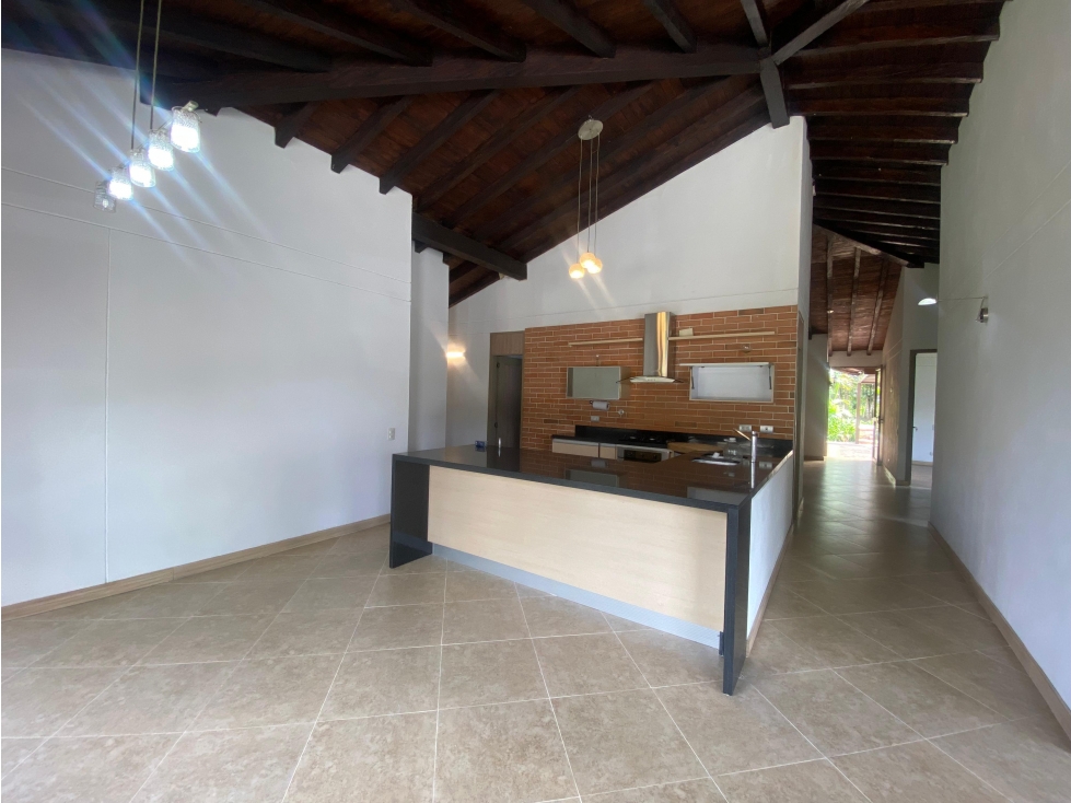 Casa en arriendo en Llano Grande, Rionegro · foto 3 de 24
