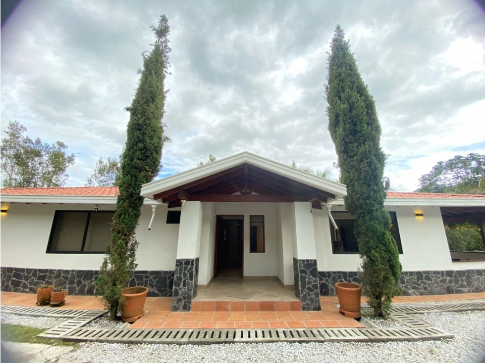 Casa en Arriendo en Llano Grande, Rionegro