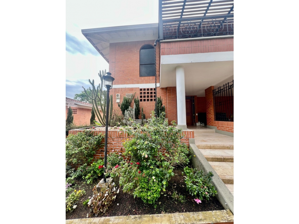 5BR House in El Poblado (690 m²) - 4