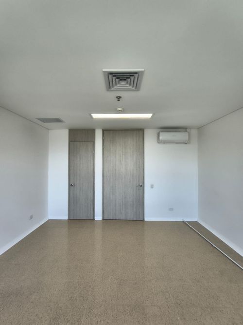 Consultorio en arriendo en Las Vegas, Envigado, 35 m² · foto 3 de 13