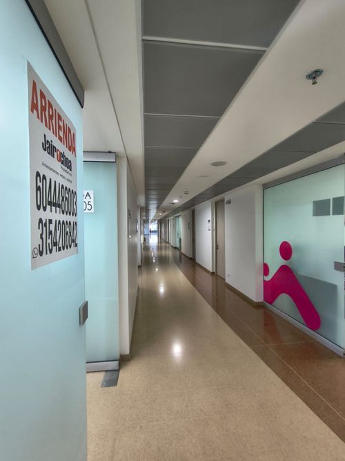 Consultorio en arriendo en Las Vegas, Envigado, 35 m² · foto 12 de 13