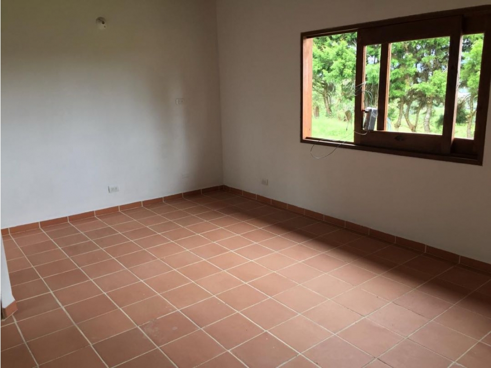 Apartamento en arriendo en Centro, Rionegro · foto 15 de 16