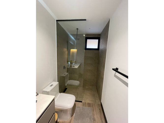 Casa de 4 alcobas en arriendo en El Salado, Envigado, 480 m² · foto 22 de 24
