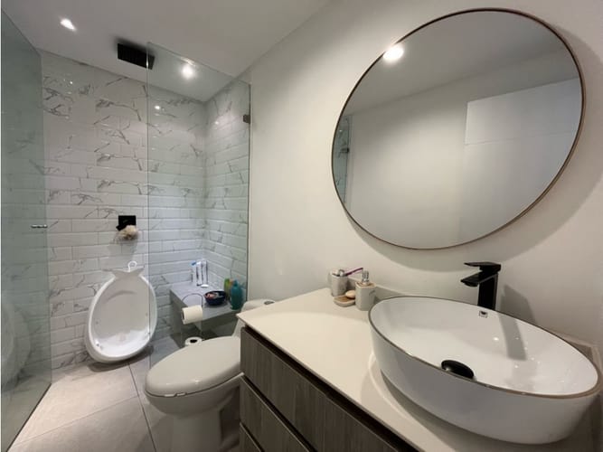 Casa de 5 alcobas en venta en El Poblado, Medellín, 194 m² · foto 17 de 24