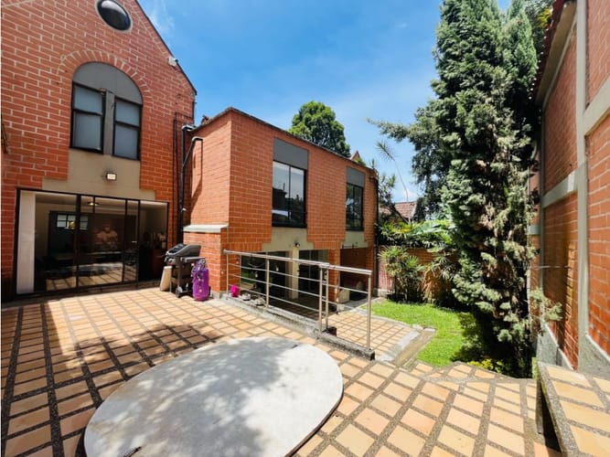 Casa de 5 alcobas en venta en El Poblado, Medellín, 194 m² · foto 20 de 24