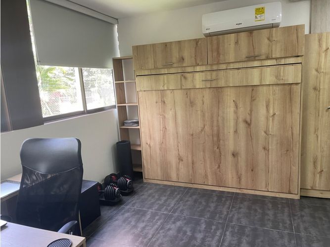 Apartamento de 4 alcobas en arriendo en El Poblado, Medellín, 206 m² · foto 15 de 24
