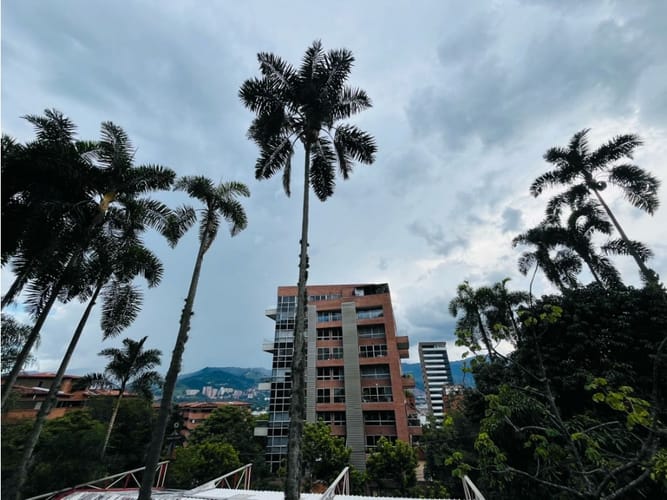 Apartamento de 3 alcobas en venta en El Poblado, Medellín, 155 m² · foto 18 de 18