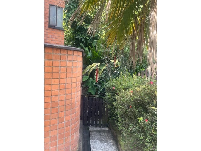 Casa de 3 alcobas en venta en El Poblado, Medellín, 228 m² · foto 11 de 24