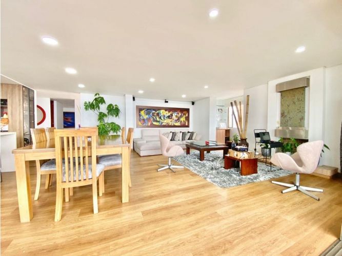 Apartamento de 3 alcobas en arriendo en El Poblado, Medellín, 224 m² · foto 5 de 22