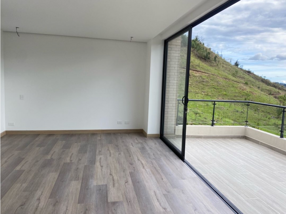 Casa en arriendo en Sajonia, Medellín · foto 5 de 15