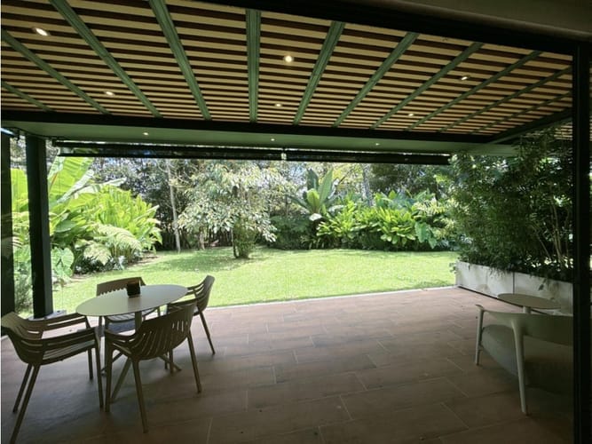 Casa de 3 alcobas en venta en Llano Grande, Rionegro, 250 m² · foto 4 de 19