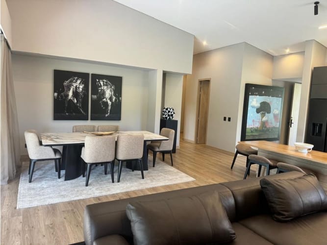 Casa de 3 alcobas en venta en Llano Grande, Rionegro, 250 m² · foto 18 de 19