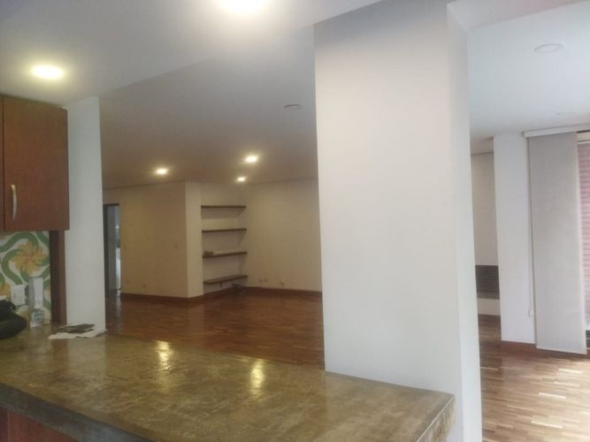 Apartamento de 4 alcobas en venta en Los Rosales, Bogotá, 178 m² · foto 13 de 24