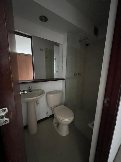 Apartamento de 3 alcobas en venta en Madera, Bello, 65 m² · foto 8 de 15