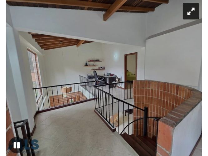 Casa de 4 alcobas en venta en Cañaveralejo, Sabaneta, 208 m² · foto 9 de 24