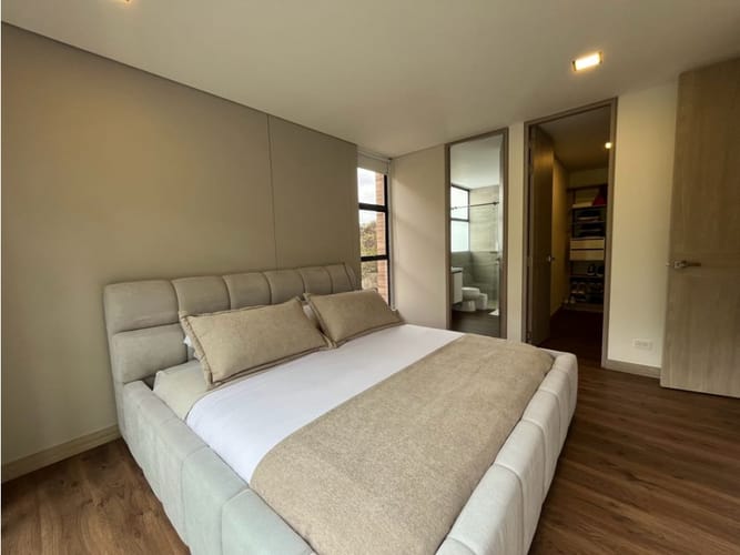 Apartamento de 2 alcobas en arriendo en Llano Grande, Rionegro, 132 m² · foto 7 de 22