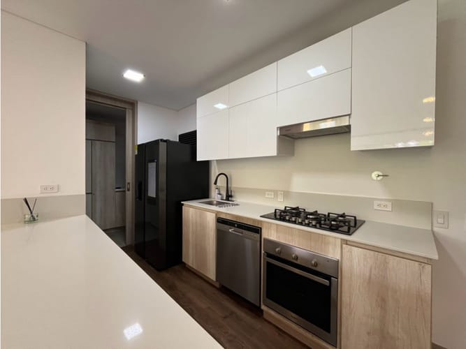 Apartamento de 2 alcobas en arriendo en Llano Grande, Rionegro, 132 m² · foto 8 de 22