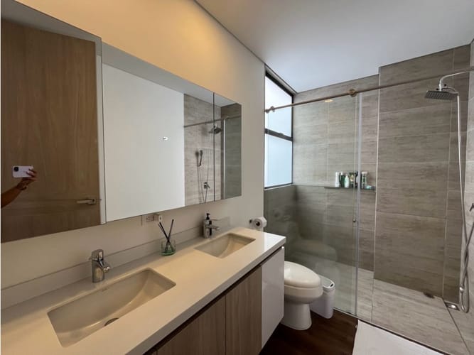 Apartamento de 2 alcobas en arriendo en Llano Grande, Rionegro, 132 m² · foto 13 de 22