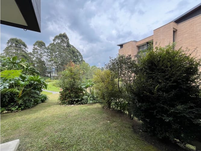 Apartamento de 2 alcobas en arriendo en Llano Grande, Rionegro, 132 m² · foto 18 de 22