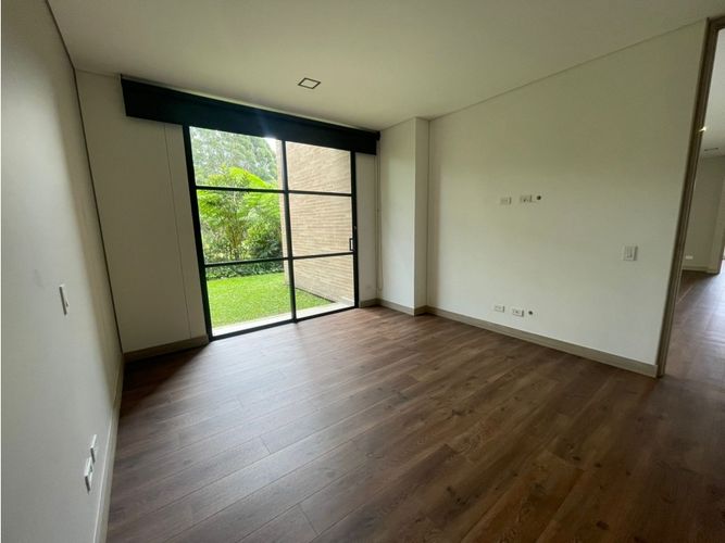 Apartamento de 2 alcobas en arriendo en Llano Grande, Rionegro, 132 m² · foto 11 de 17
