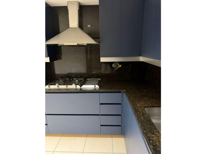 Apartamento de 3 alcobas en arriendo en Las Lomas, Medellín, 230 m² · foto 8 de 24