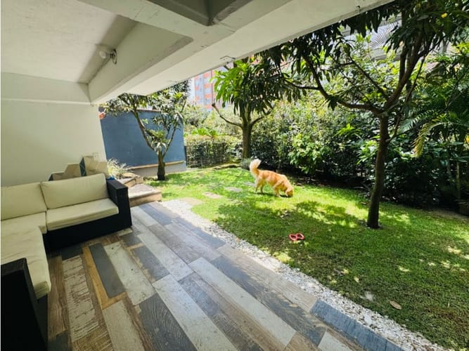 Casa de 3 alcobas en arriendo en El Tesoro, Medellín, 248 m² · foto 14 de 16