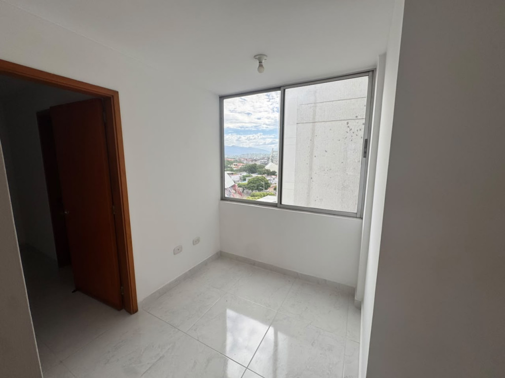 Apartamento en venta en Lleras Restrepo, Cúcuta · foto 9 de 24