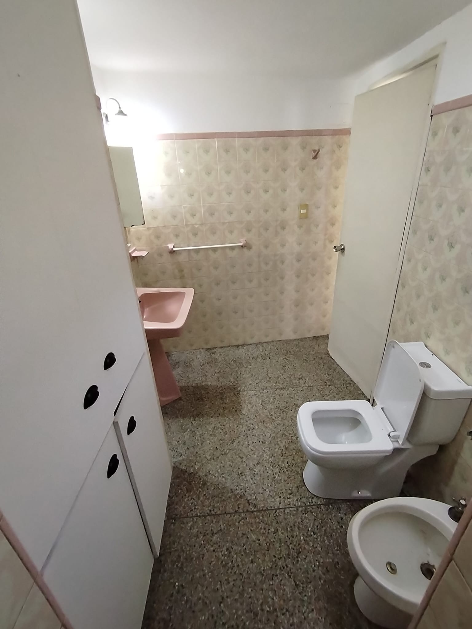 Alquiler Casa 3 Dormitorios | Estufa + 2 Ambientes | La Comercial/Cerca de Tres Cruces · Foto 12