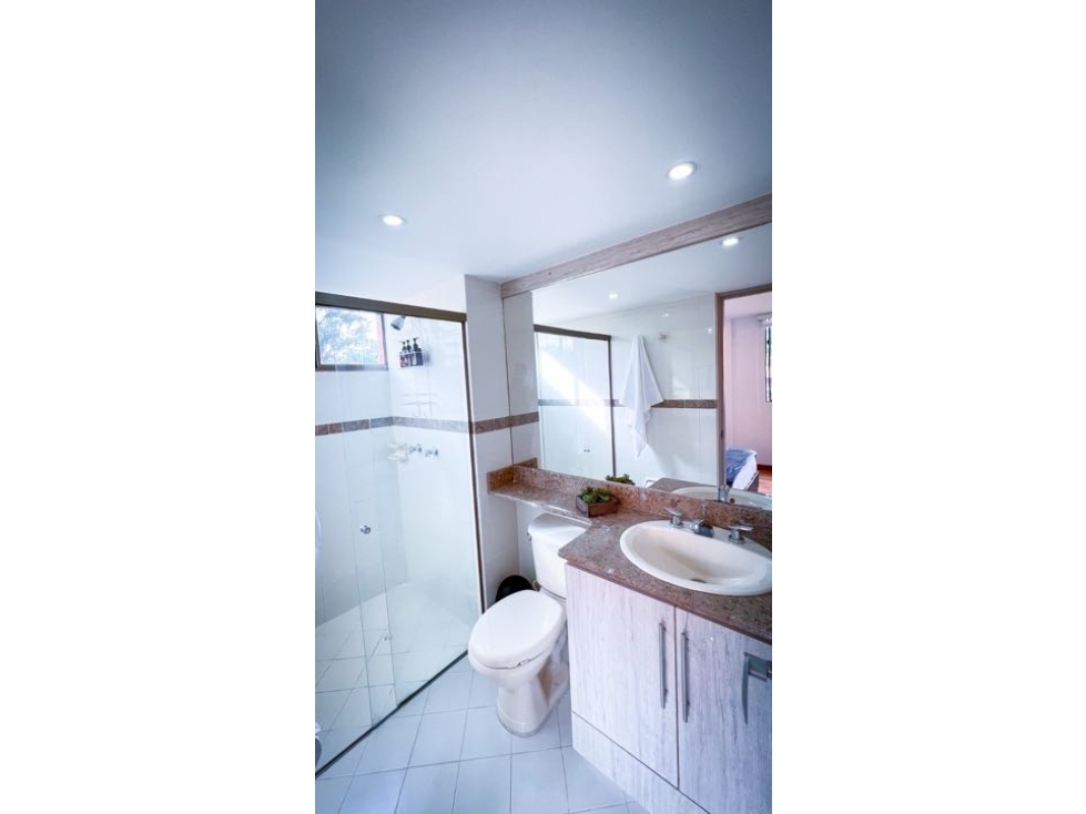 Apartamento en arriendo en El Campestre, Medellín · foto 10 de 23